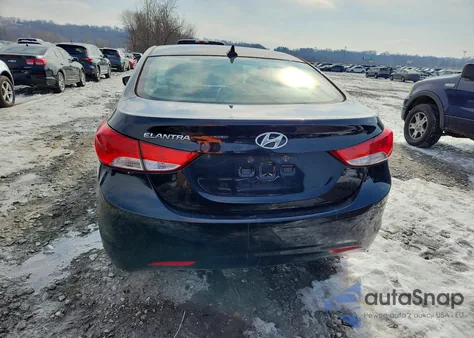 2012 Hyundai Elantra Gls z USA, uszkodzony, nr VIN KMHDH4AE8CU324544